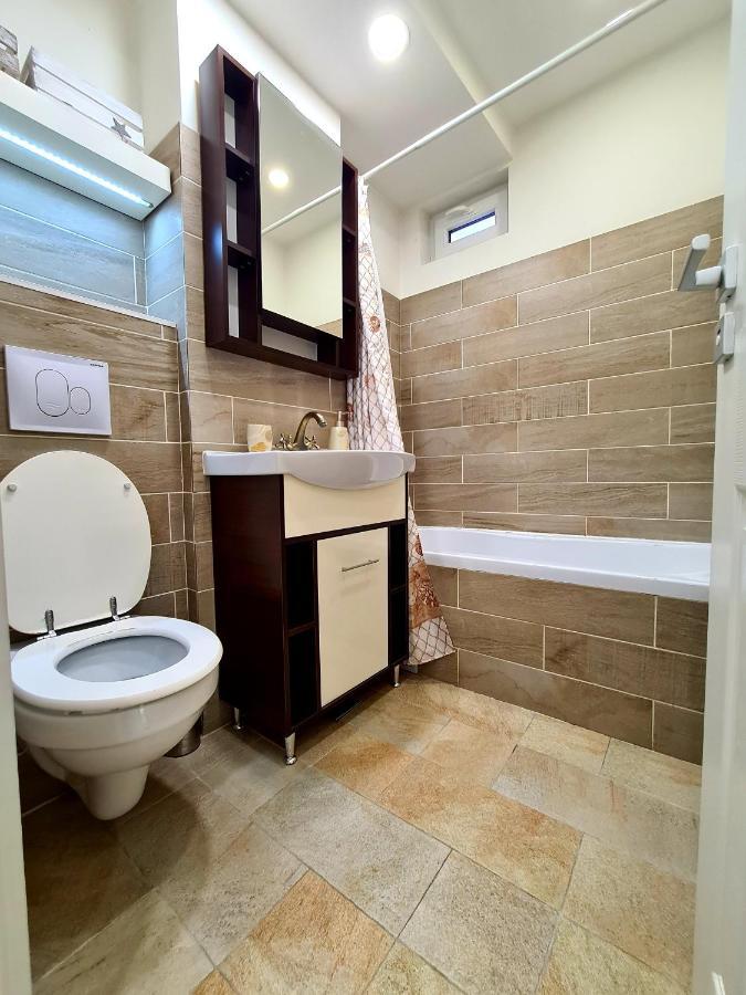 Best Apartment Central Hunedoara Ngoại thất bức ảnh