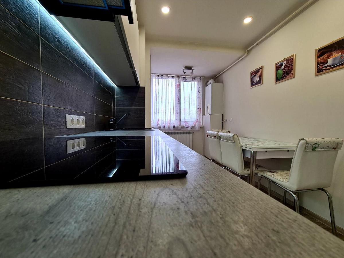 Best Apartment Central Hunedoara Ngoại thất bức ảnh